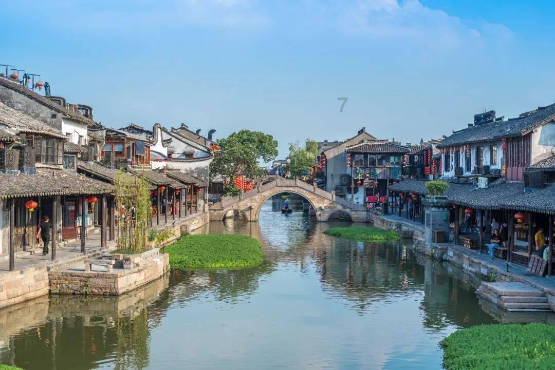 孩子上学哭闹应该怎么办？